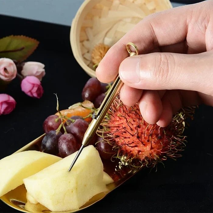 🔥Retractable Titanium Toothpicks - Denna